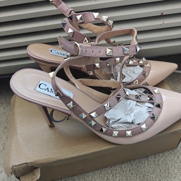 Gladiator Studded Heels for Women Closed Toe with Ankle Strap - Picture 2 of 2